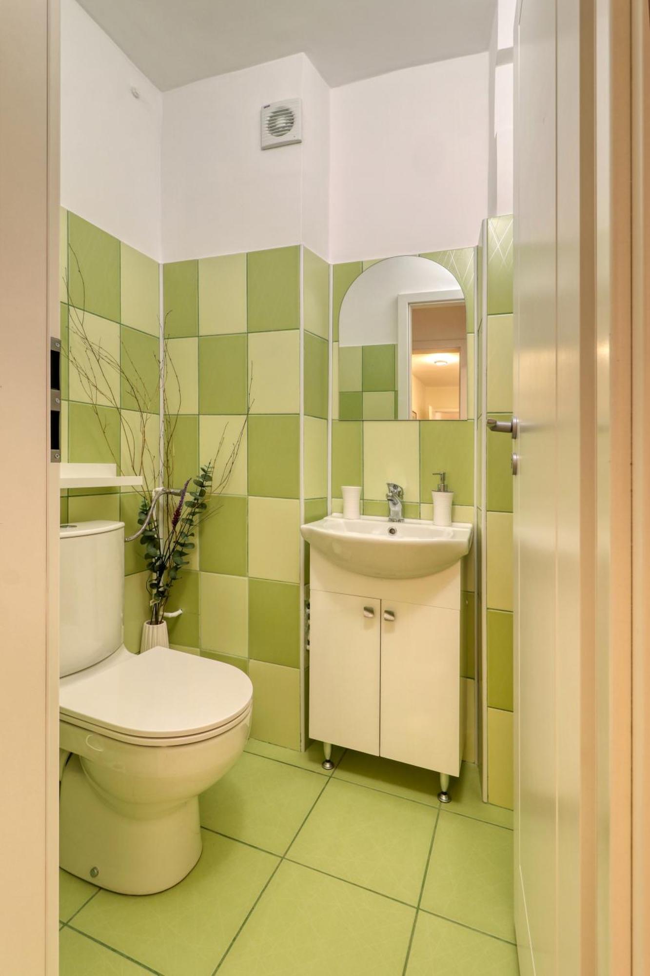 Quito Apartment - Stylish & Quiet Bukares Bagian luar foto