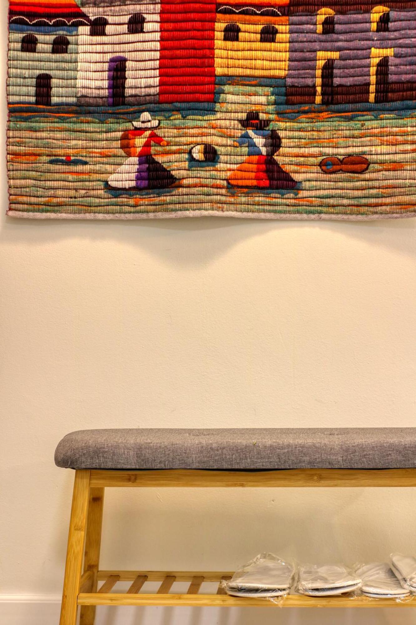 Quito Apartment - Stylish & Quiet Bukares Bagian luar foto